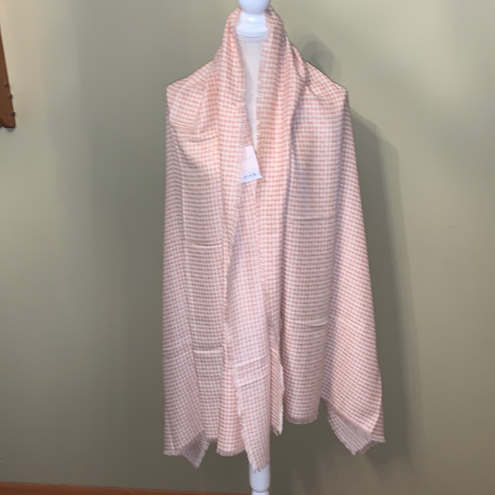Lauren Conrad scarf